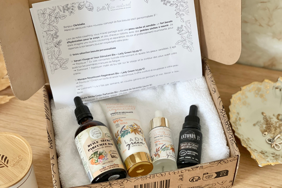Intérieur d'une box beauté bio